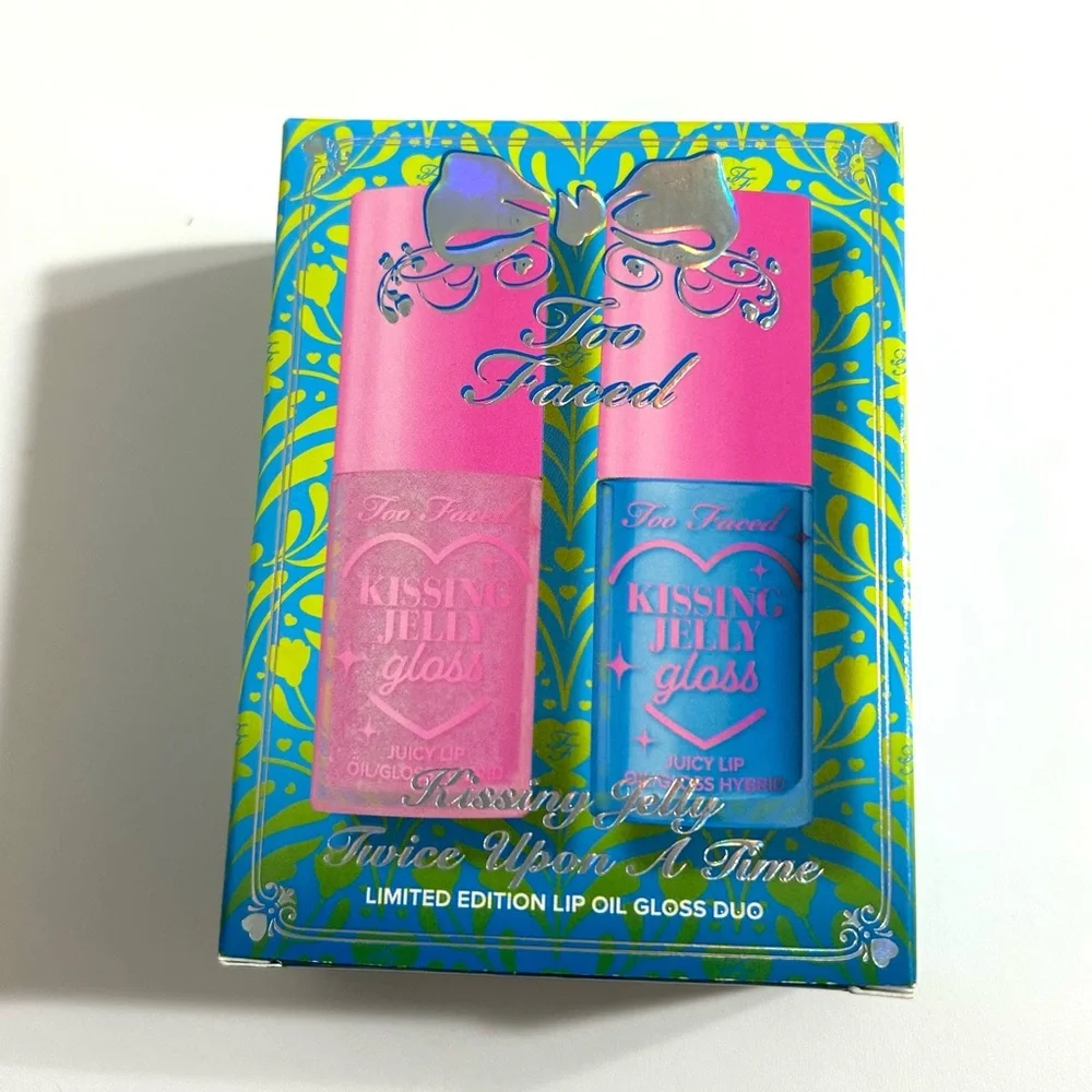 Too‎ Faced Kissing Jelly Glass